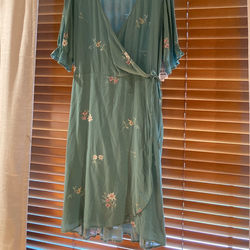Green Dress with Soft Floral Print